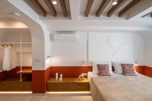 Eleven City Suites Heraklion