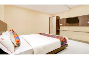 FabHotel Casa Royal Residency