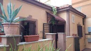 Vatican Canal Apartments
