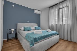 Family apartments Leona Makarska