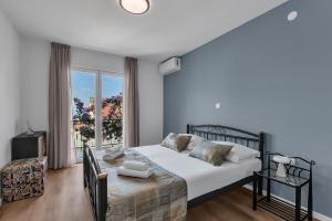 Family apartments Leona Makarska