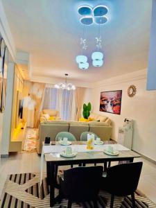 Elsa Homes