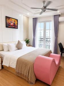 Hong Phat big apartment -near the sea