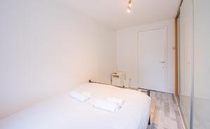 Charming Homely 3 Bedroom Flat In London