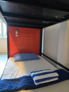 MAXi MaMa Room