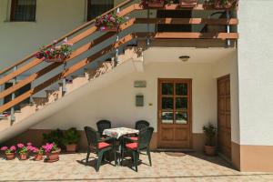 Apartma pod Rožem