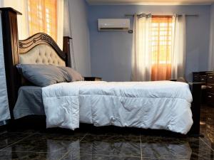 Ameriwest Guest House