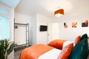2BR In Edmonton - WiFi - Free Parking