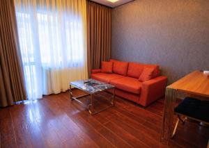 216 Eagle Palace Suite
