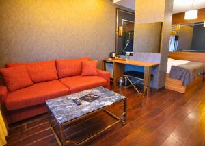 216 Eagle Palace Suite