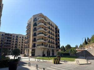 Normal Company Ljubovic Hill Homes