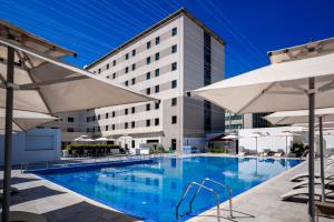 Rénéa Hotel