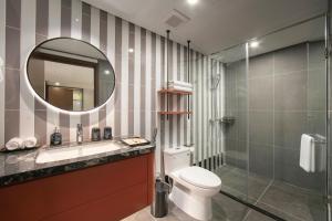 MAY DE VILLE Lumiere Hotel