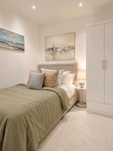 Peaceful London Getaway