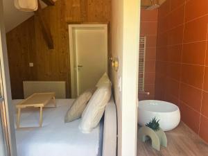 La Clé des Champs - « Le Loft » - Jacuzzi Privé