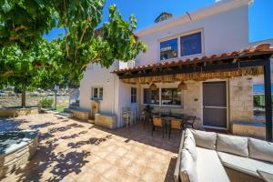 Fisi & Wellness Exclusive Villa with Spa Vibes