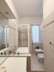 Urban Studio, a modern studio apartment in Milan