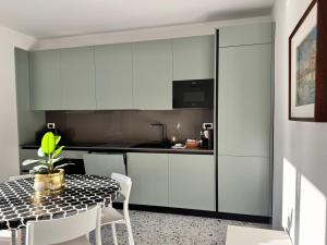Casa Betta - Boho Lake Apartments