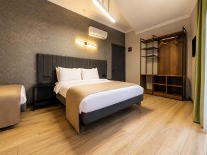 Nora Airport Hotel