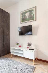 Bicocca Comfort Suit - Near Metro & Central Station