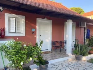 DIONYSIAS house