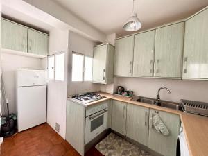 Charming Central Marbella Apartment 2 min to Beach