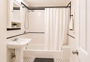 Downtown Jersey City Brownstone Apartment