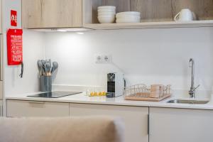 Premium City Center Essence Apartments - Walk Everywhere