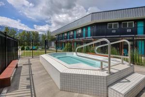 Stoke Hotel SureStay Collection by Best Western