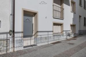 Wooden Wall - AffittiPontediLegno