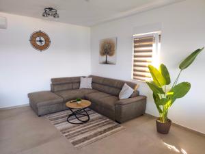 Penthouse Cor Specta - 30m to Beach, Sea View
