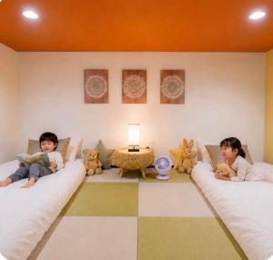 E-NA gesthouse 駅から徒歩3分 一棟貸切 USJと難波へ好アクセス 最大5名様 Convenient location 3 min walk to station Easy access to USJ and Namba Accommodates up to 5 guests Entire house rental
