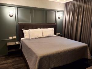 Barrio Inn Padre Mier Hostal & Suites