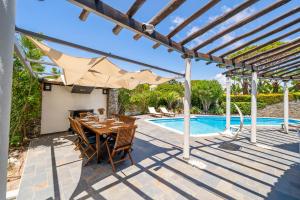 Vilamoura 4-Bedroom Private Pool Villa