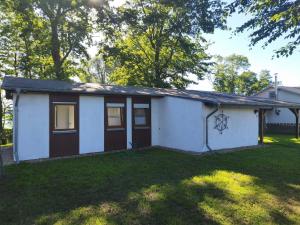Schönes Ferienhaus mit Seeblick & Garten am Plauer See