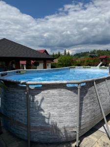 Apartamenty, pokoje z KLIMATYZACJĄ -Drozdówka Solina 692-281-363