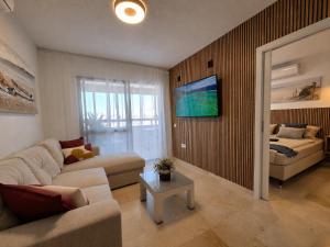 Horizon 18 Sea View Apartment Benidorm