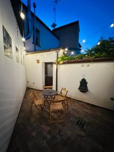 Domus Due