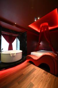 Lamour Hotel