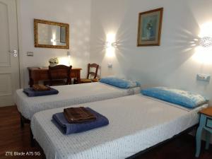 Room Procida in Villa La Tavernetta