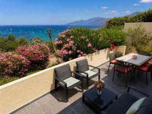 APPARTEMENT TERRASSE La Citadelle Appartements Saint Florent