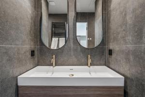 Suite Design Annecy - Majestic Montmartre