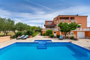 MY DALMATIA - Apartment Visocane with private pool