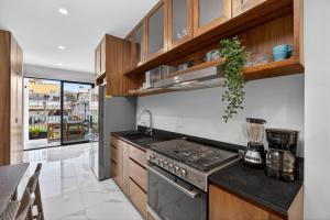 Unit Aguacates Romantic Zone