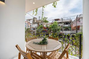 Unit Pepinillo Romantic Zone