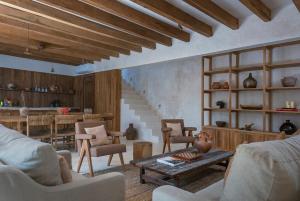 3BR Home in Gated Community with Private Rooftop Plunge Pool, Grill & Shared Pool