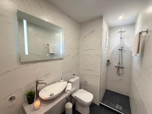 Alexandros Luxury Apartment