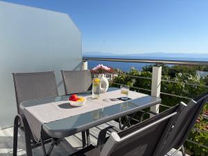 Alexandros Luxury Apartment