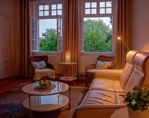 Altbau - Ferienwohnung mit sonniger Loggia im Schlossgebiet Plön