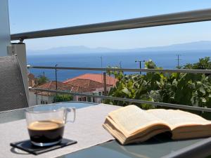 Alexandros Luxury Apartment